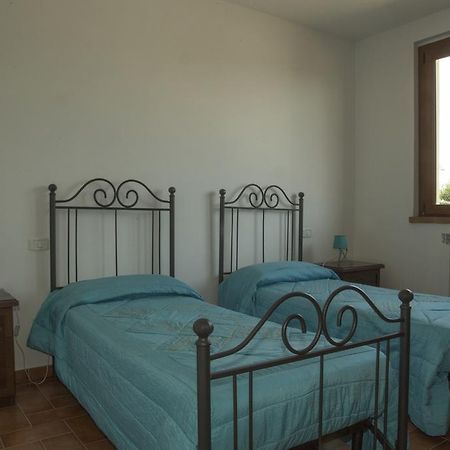 Agriturismo Sant'Orsola Фоллоника Номер фото
