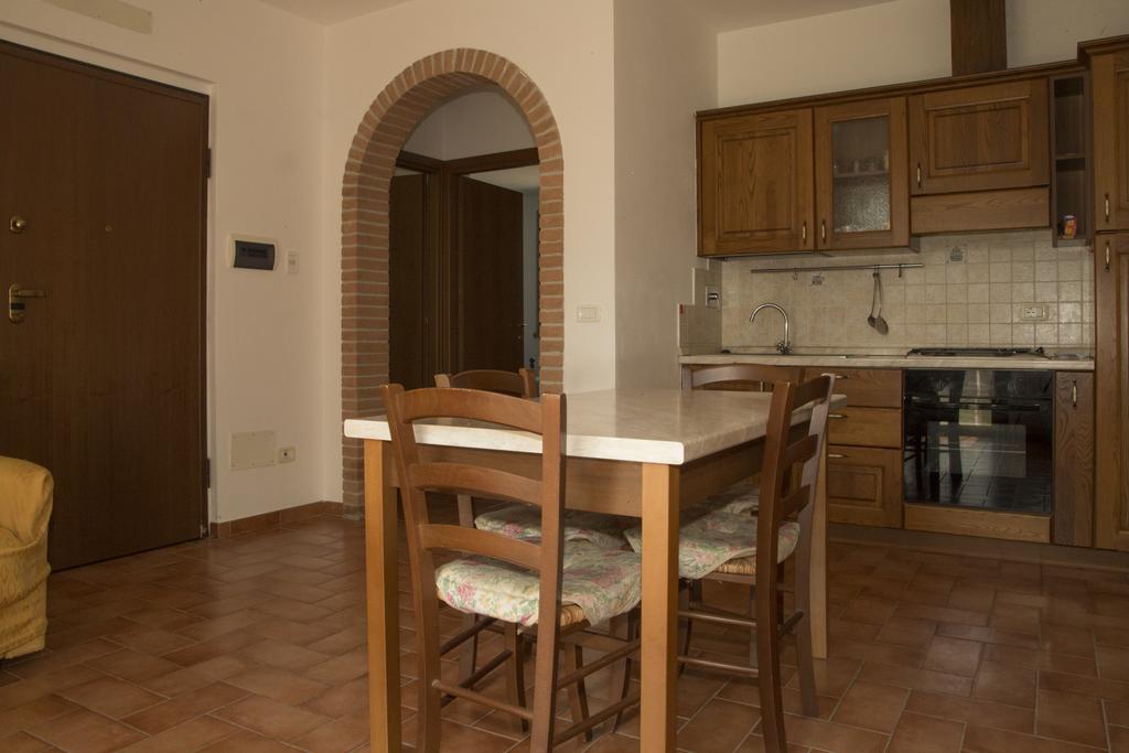 Agriturismo Sant'Orsola Фоллоника Номер фото